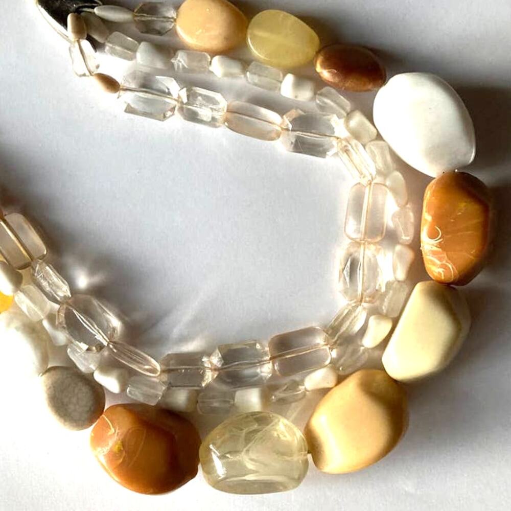 Chunky 3-strand neutral tone bib necklace